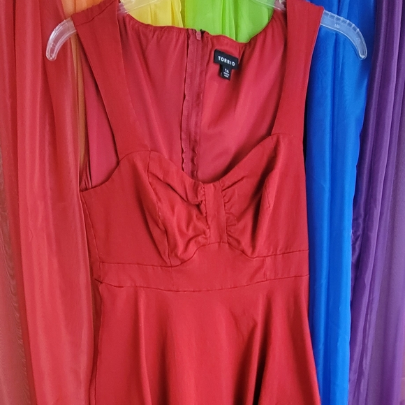 torrid Dresses & Skirts - 🌟 Red Torrid Tea Length Pinup Style Dress Plus Size!